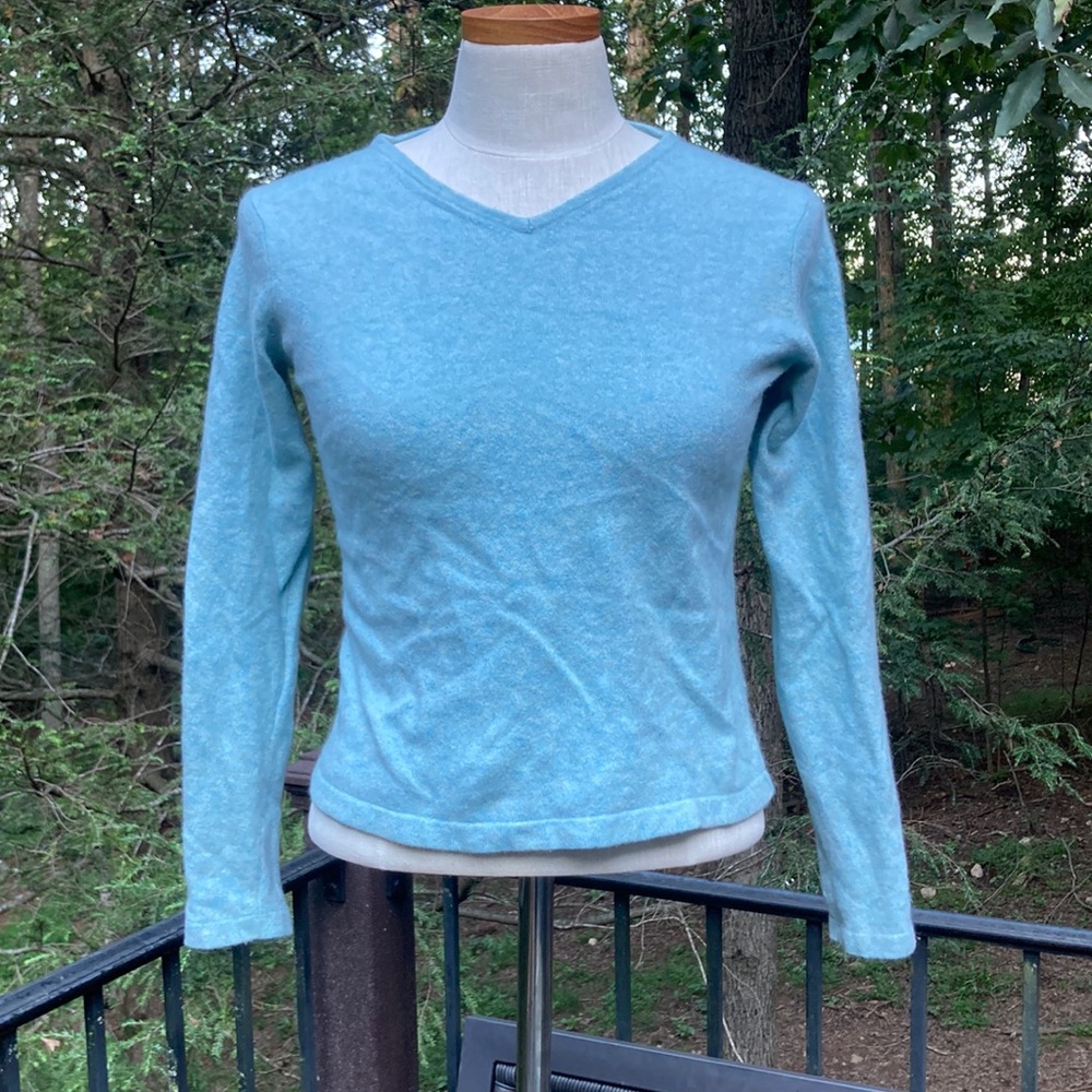 L.L. Bean Light Blue 100% Cashmere Sweater